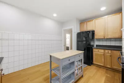 6542 N Maplewood Avenue, Chicago, IL 60645 - Photo 13