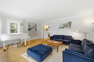 6542 N Maplewood Ave, Chicago, IL 60645 - Photo 5