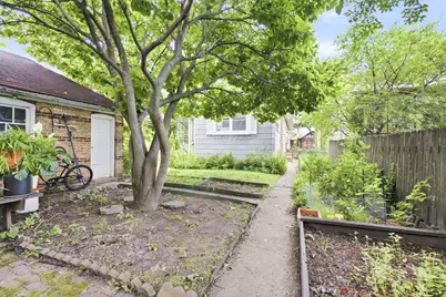 6542 N Maplewood Avenue, Chicago, IL 60645 - Photo 33