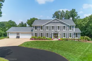 845 Wagner Rd, Glenview, IL 60025 - Photo 1