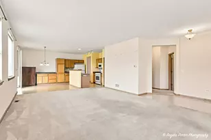 5928 Dublin Ct, McHenry, IL 60050 - Photo 7