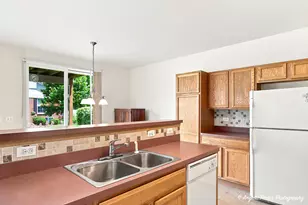 5928 Dublin Ct, McHenry, IL 60050 - Photo 13