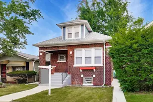 8915 S Racine Ave, Chicago, IL 60620 - Photo 3