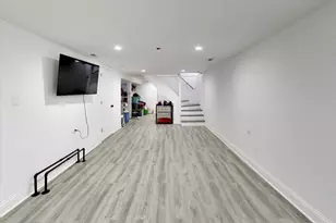 8915 S Racine Ave, Chicago, IL 60620 - Photo 27