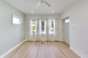 8915 S Racine Ave, Chicago, IL 60620 - Photo 7