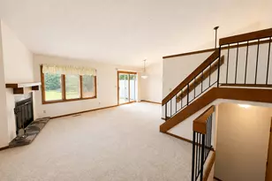 4685 High Point Dr, Rockford, IL 61114 - Photo 5