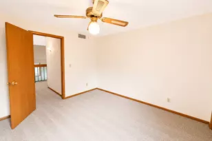4685 High Point Dr, Rockford, IL 61114 - Photo 19