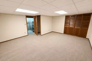 4685 High Point Dr, Rockford, IL 61114 - Photo 21