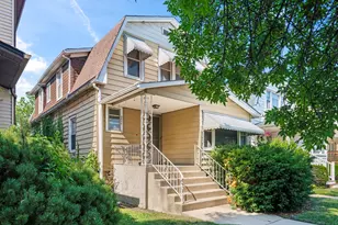 5848 W Catalpa Ave, Chicago, IL 60630 - Photo 1