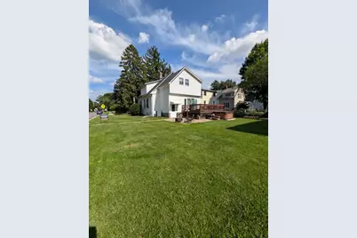739 N 11th Street, Dekalb, IL 60115 - Photo 23