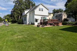 739 N 11th St, Dekalb, IL 60115 - Photo 23