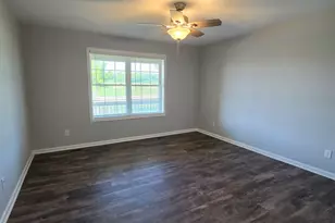 735 Yingling Dr, Dixon, IL 61021 - Photo 21