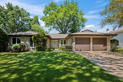190 S Circle Avenue, Bloomingdale, IL 60108 - Photo 1
