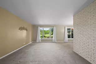 190 S Circle Ave, Bloomingdale, IL 60108 - Photo 23