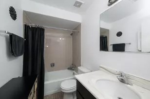6115 W 94th St, Oak Lawn, IL 60453 - Photo 17