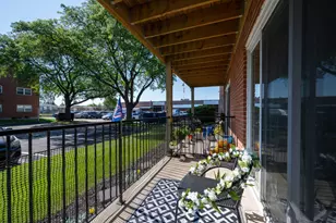 6115 W 94th St, Oak Lawn, IL 60453 - Photo 21
