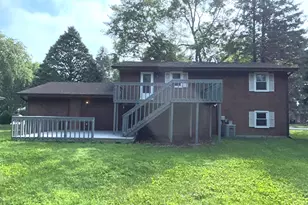 1085 Mallard Dr, Bradley, IL 60915 - Photo 3