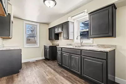 712 Davis Street, Rockdale, IL 60436 - Photo 3