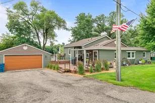 7456 N River Rd, Byron, IL 61010 - Photo 37