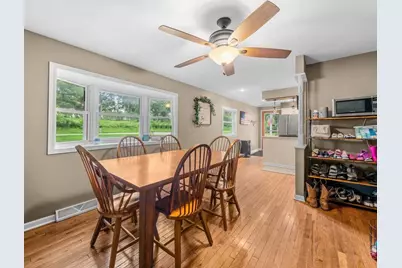 7456 N River Road, Byron, IL 61010 - Photo 9