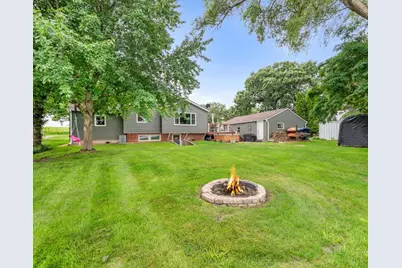 7456 N River Road, Byron, IL 61010 - Photo 35