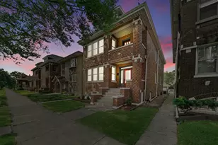 4730 S Komensky Ave, Chicago, IL 60632 - Photo 1