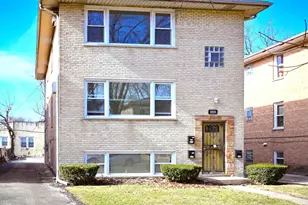 1018 S 11th Ave, Maywood, IL 60153 - Photo 1