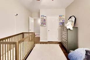 2303 W Chicago Ave, Chicago, IL 60622 - Photo 17