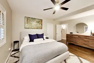 2303 W Chicago Ave, Chicago, IL 60622 - Photo 13