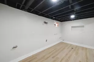 11149 S Green Bay Ave, Chicago, IL 60617 - Photo 27