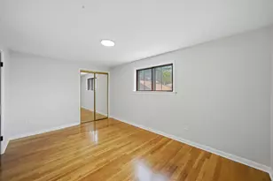 11149 S Green Bay Ave, Chicago, IL 60617 - Photo 17