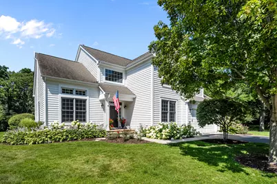 28620 Ashford Court, Lake Bluff, IL 60044 - Photo 1