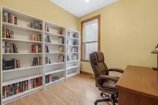 2520 N St Louis Ave, Chicago, IL 60647 - Photo 7