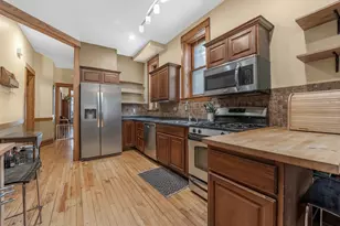 2520 N St Louis Ave, Chicago, IL 60647 - Photo 5