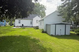 1314 8th Ave, Sterling, IL 61081 - Photo 15