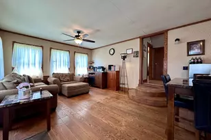 410 Broadway Ave, Sterling, IL 61081 - Photo 5