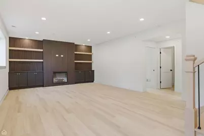8041 S 85th Court, Justice, IL 60458 - Photo 19