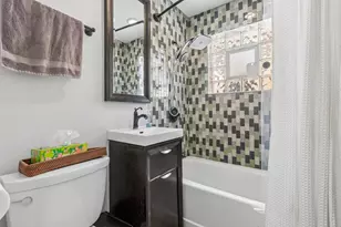7540 N Octavia Ave, Chicago, IL 60631 - Photo 13
