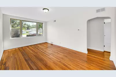 61 W 146th Street, Riverdale, IL 60827 - Photo 5