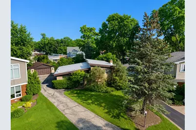406 Sunset Drive, Wilmette, IL 60091 - Photo 1