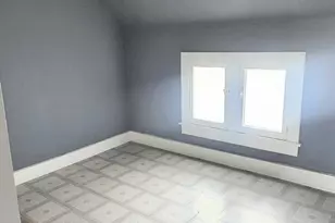909 E Lake St, Aurora, IL 60506 - Photo 7