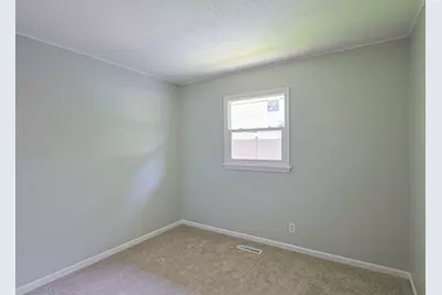 414 Tulsa Avenue, Carpentersville, IL 60110 - Photo 13