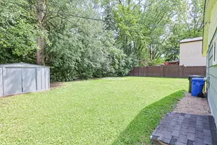 414 Tulsa Ave, Carpentersville, IL 60110 - Photo 19