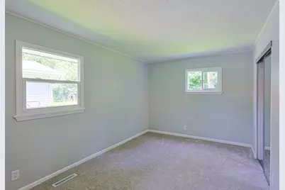 414 Tulsa Avenue, Carpentersville, IL 60110 - Photo 15