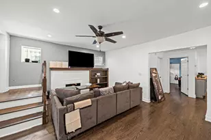 4600 N St Louis Ave, Chicago, IL 60625 - Photo 5