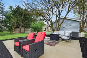 29 N Ahrens Ave, Lombard, IL 60148 - Photo 27