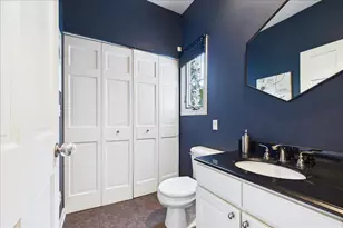 608 Fox Hollow, Dekalb, IL 60115 - Photo 13