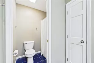 608 Fox Hollow, Dekalb, IL 60115 - Photo 19
