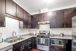 1246 W Devon Ave, Chicago, IL 60660 - Photo 3