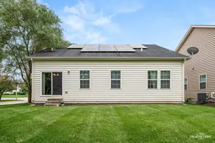 1648 Colchester Ln, Aurora, IL 60505 - Photo 15